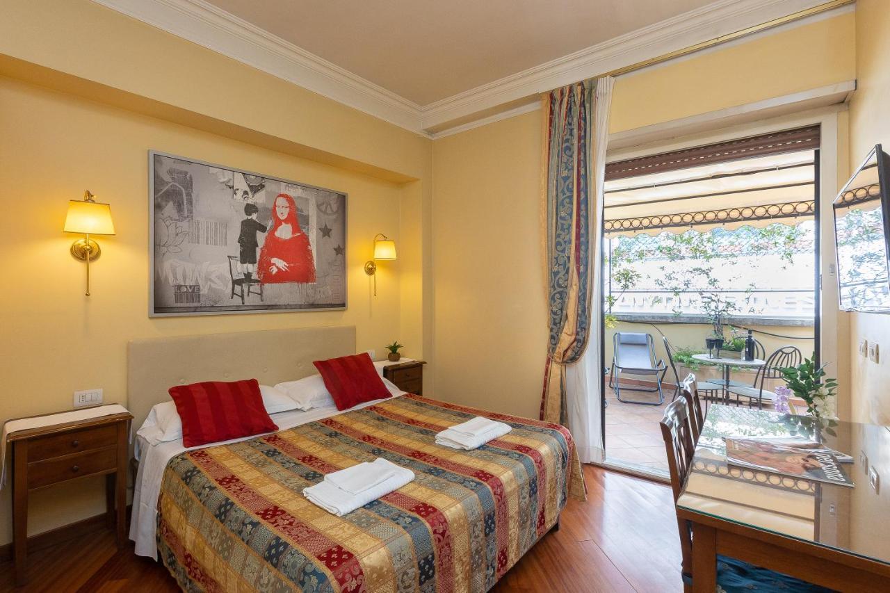 Internouno Deluxe Hotell Roma Eksteriør bilde