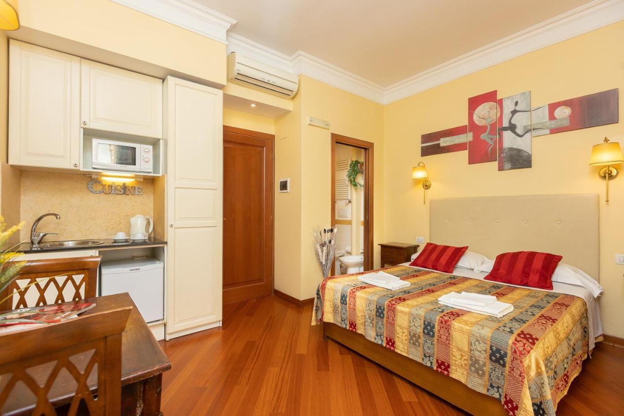 Internouno Deluxe Hotell Roma Eksteriør bilde